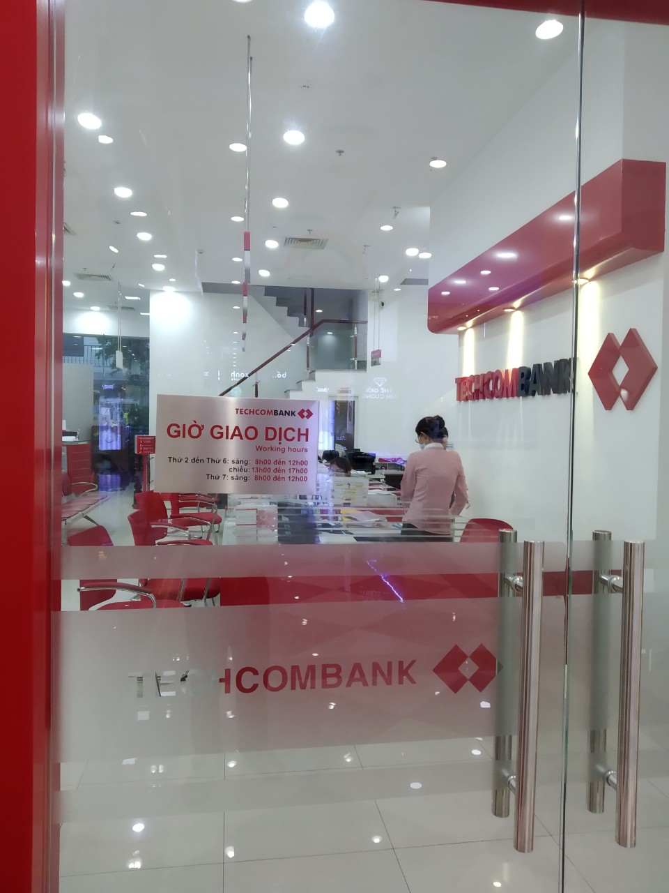 ATM Techcombank - TÂN TẠO